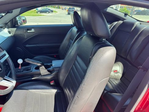 Used 2006 Ford Mustang GT Premium RWD image 27
