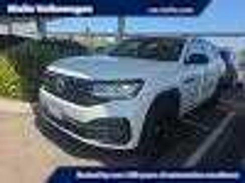 Used 2023 Volkswagen Atlas Cross Sport SEL R-Line AWD/4WD image 1