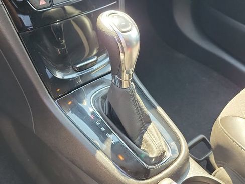 Used 2018 Buick Encore Preferred FWD image 28