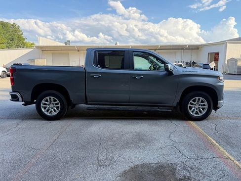 Used 2021 Chevrolet Silverado 1500 LT w/ Convenience Package II RWD image 8