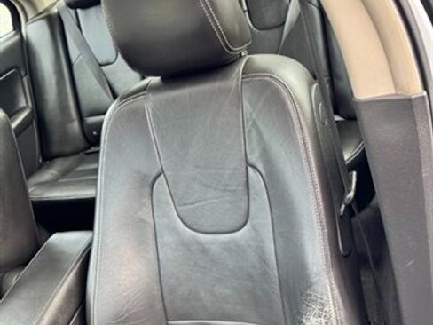 Used 2010 Ford Fusion SEL image 19