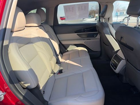 Used 2025 Lincoln Nautilus Premier w/ Equipment Group 102A image 35