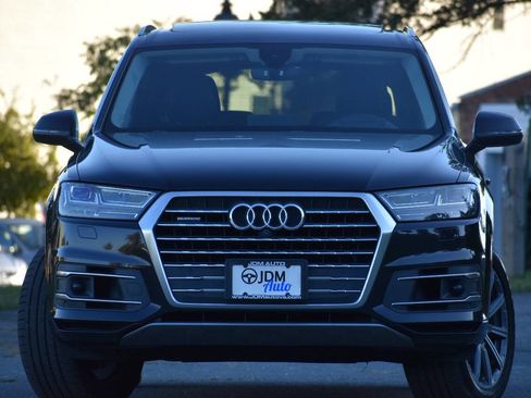 Used 2018 Audi Q7 3.0T Prestige w/ Prestige Package image 3