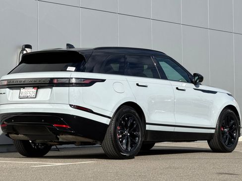 Certified 2025 Land Rover Range Rover Velar Dynamic SE image 5