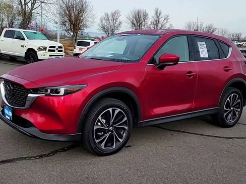 Used 2022 MAZDA CX-5 AWD 2.5 S w/ Premium Plus Pkg image 4