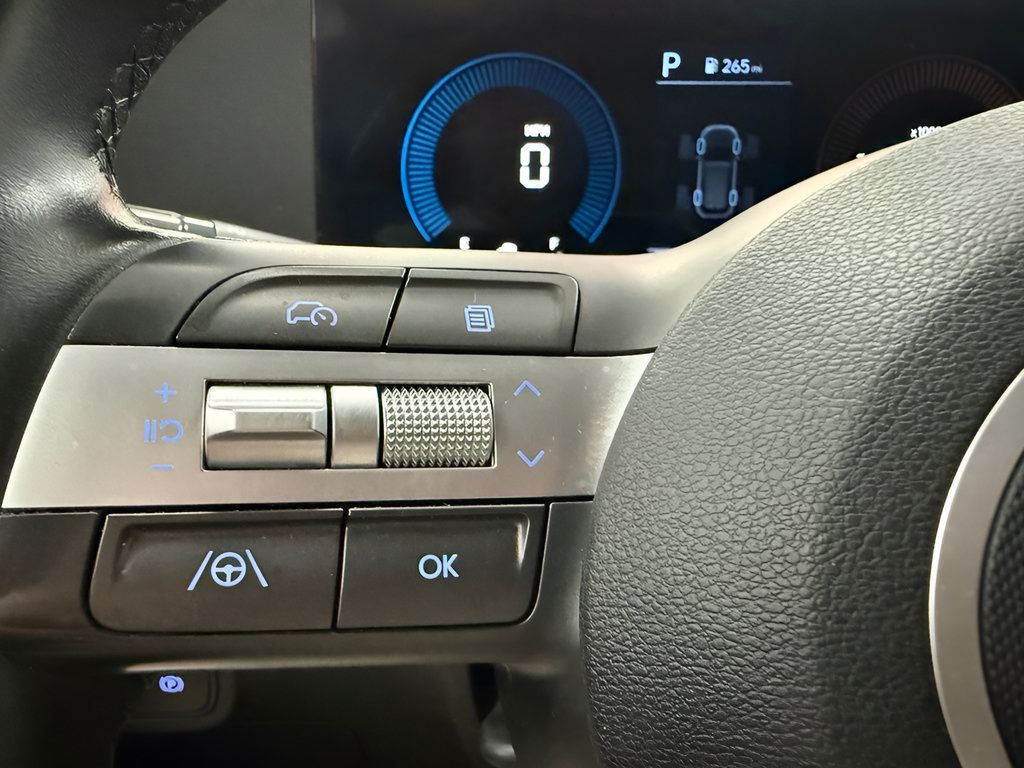 Used 2024 Hyundai Kona SEL AWD/4WD image 18