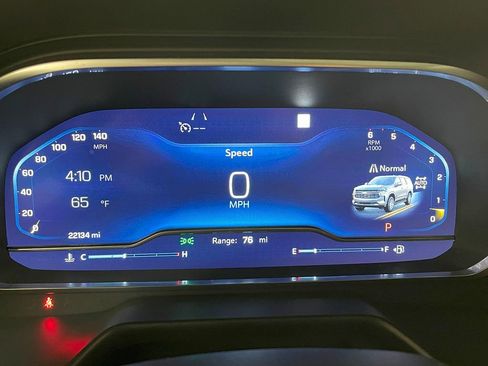 Used 2023 Chevrolet Tahoe Z71 w/ Luxury Package image 35