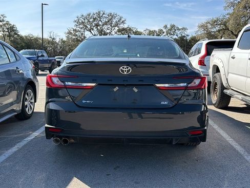 Certified 2025 Toyota Camry SE image 6