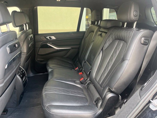 Used 2023 BMW X7 M60i AWD/4WD image 12