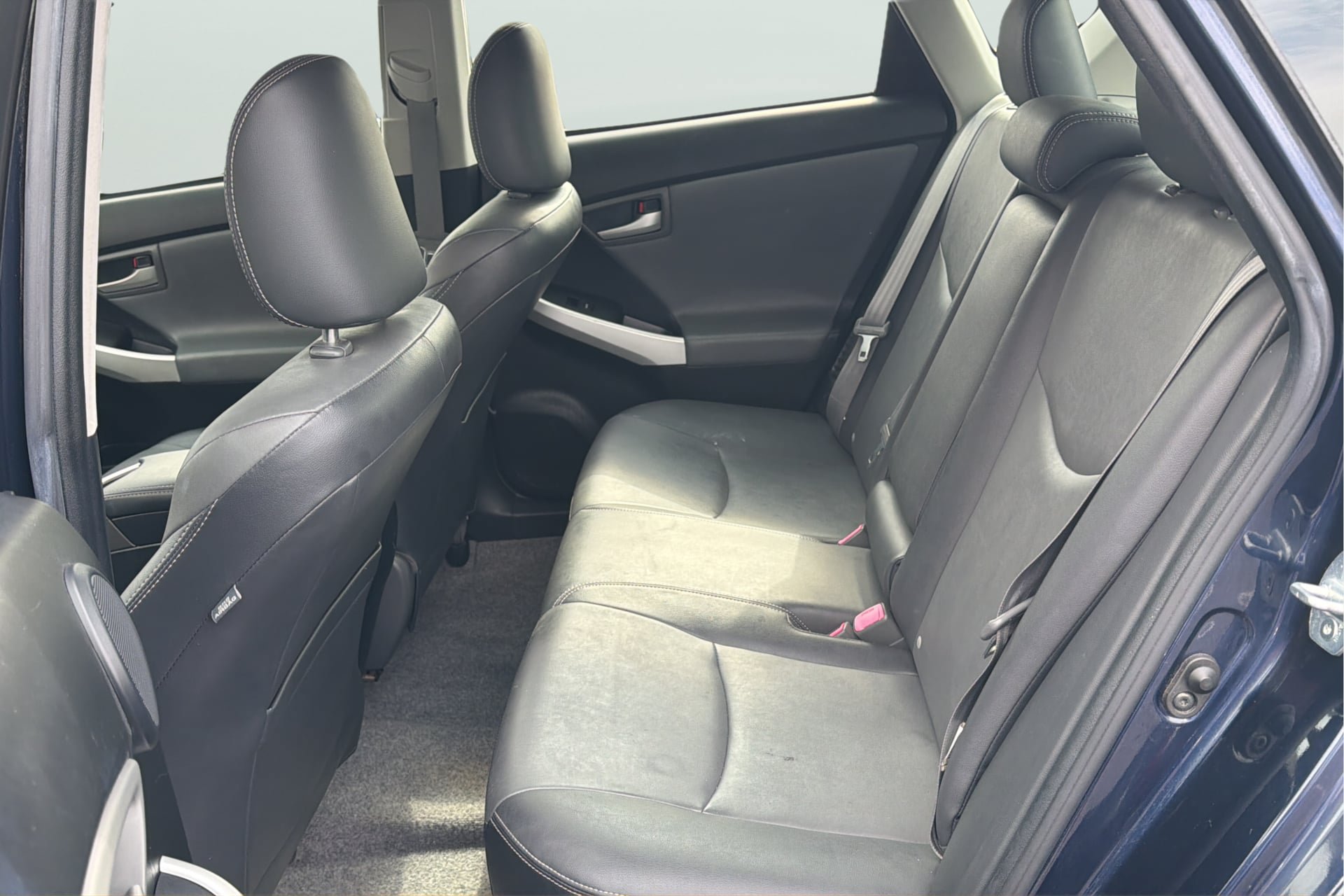 Used 2015 Toyota Prius Four FWD image 31