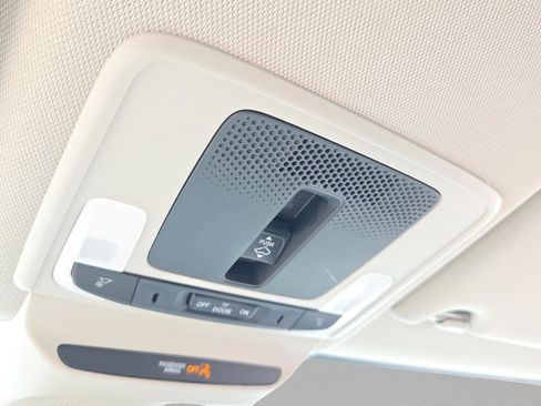 Used 2024 Honda HR-V EX-L image 27