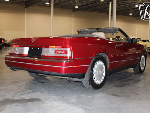 Used 1993 Cadillac Allante image 25