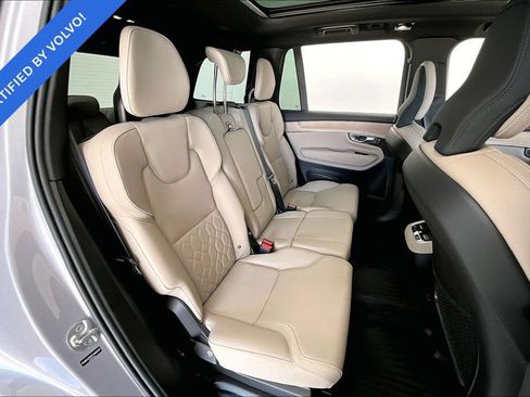 Certified 2026 Volvo XC90 B5 Plus w/ Protection Package Premier AWD/4WD image 35