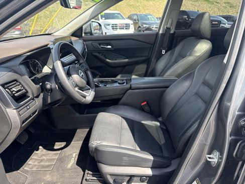 Used 2023 Nissan Rogue SL w/ SL Premium Package AWD/4WD image 14