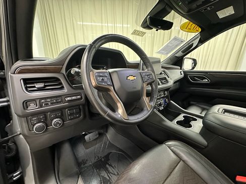 Used 2021 Chevrolet Tahoe High Country w/ Premium Package image 28