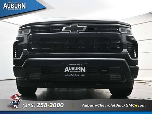 Used 2024 Chevrolet Silverado 1500 RST AWD/4WD image 19