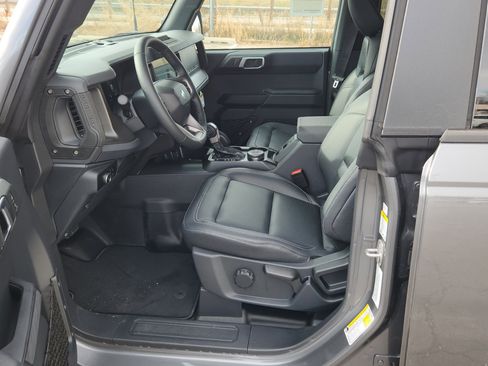 New 2025 Ford Bronco Big Bend w/ Black Diamond Package image 24