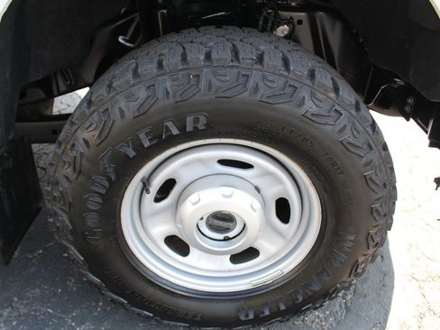 Used 2025 Ford F250 XL w/ XL Off-Road Package AWD/4WD image 33