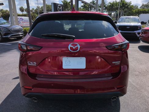 Used 2023 MAZDA CX-5 Signature AWD/4WD image 6