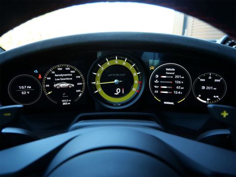 Used 2025 Porsche 911 GT3 RS image 10