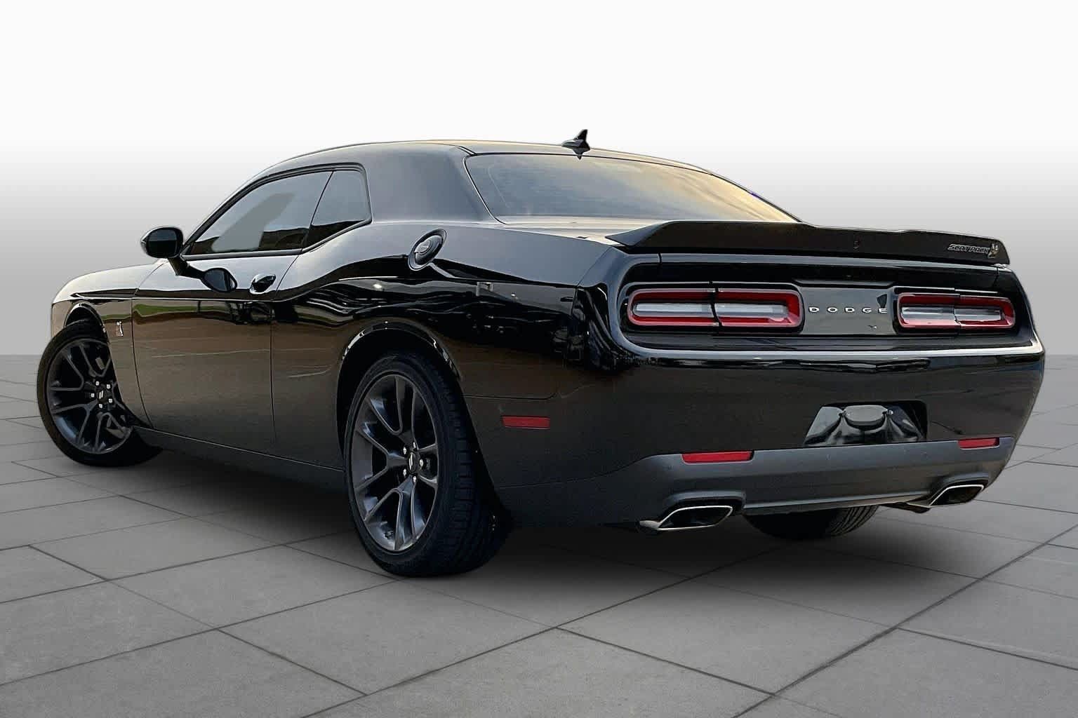 Used 2023 Dodge Challenger R/T Scat Pack RWD image 13