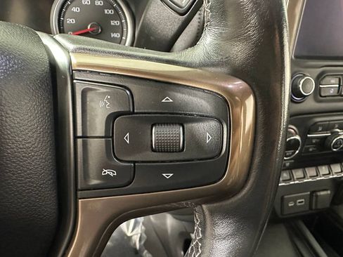 Used 2019 Chevrolet Silverado 1500 High Country w/ High Country Premium Package AWD/4WD image 23