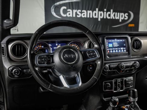 Used 2020 Jeep Gladiator Sport w/ Quick Order Package 24S image 16