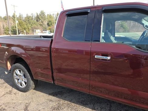 Used 2017 Ford F150 XLT w/ XTR Package image 29
