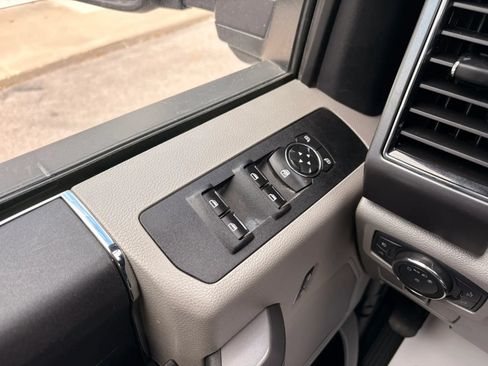 Used 2019 Ford F250 XLT w/ XLT Value Package AWD/4WD image 26