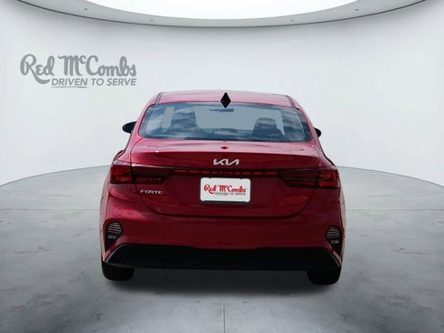 Used 2024 Kia Forte LXS w/ LXS Technology Package image 4