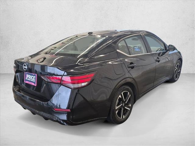 Used 2025 Nissan Sentra SV FWD image 5