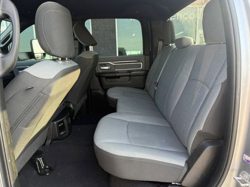 Used 2021 RAM 3500 Big Horn image 9