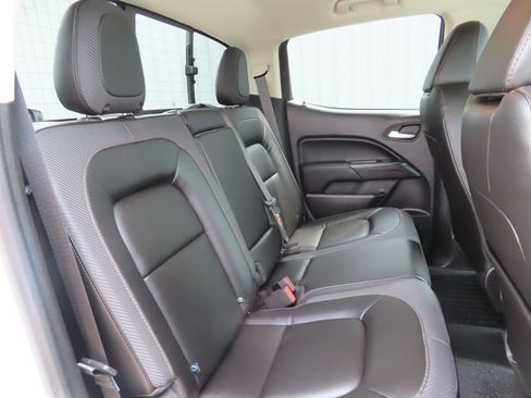 Used 2022 GMC Canyon AT4 w/ Trailering Package AWD/4WD image 30
