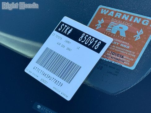 Used 2023 Toyota Camry LE image 32