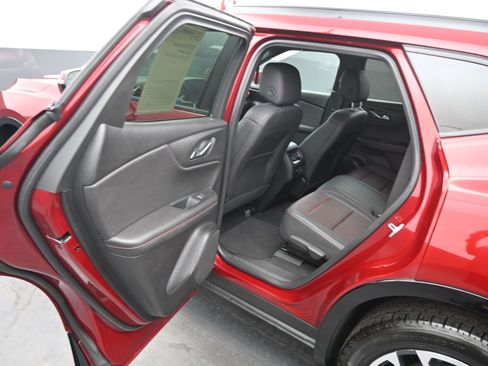 Used 2025 Chevrolet Blazer RS FWD image 16
