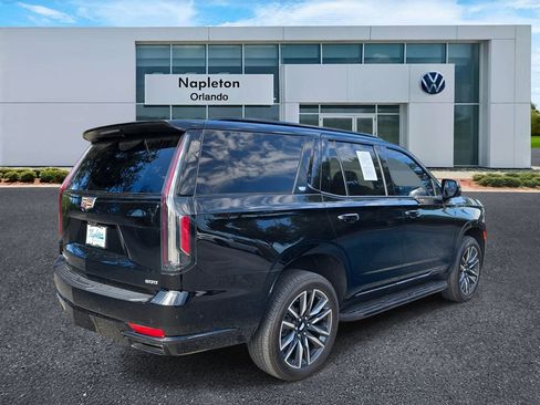 Used 2023 Cadillac Escalade Sport AWD/4WD image 4