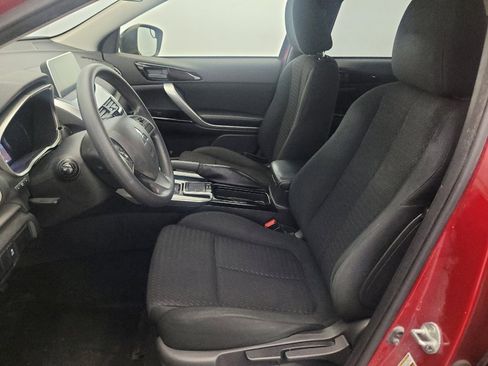 Used 2019 Mitsubishi Eclipse Cross LE AWD/4WD image 17