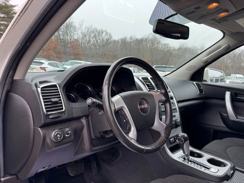 Used 2012 GMC Acadia SLE image 14