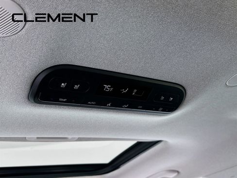 Used 2026 Hyundai Palisade Limited image 34