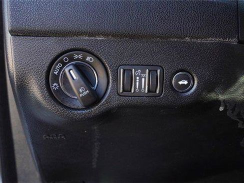 Certified 2022 Chrysler 300 Touring L image 20