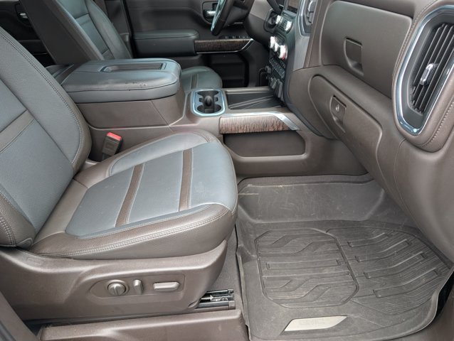 Used 2020 GMC Sierra 2500 Denali w/ Denali Ultimate Package AWD/4WD image 32