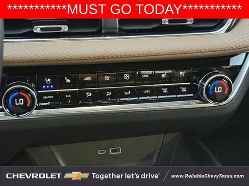 Used 2026 Chevrolet Equinox ACTIV w/ Convenience Package III AWD/4WD image 23