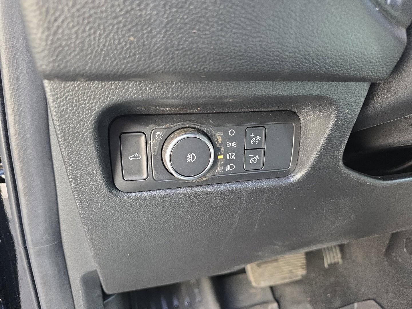 Used 2024 Ford Ranger Lariat AWD/4WD image 9