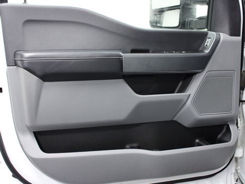 Used 2024 Ford F250 XLT image 11