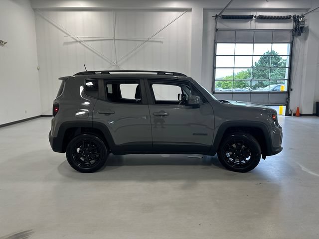 Used 2020 Jeep Renegade Altitude AWD/4WD image 4