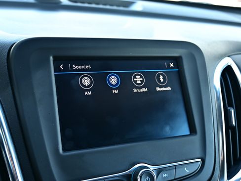 Used 2022 Chevrolet Equinox LT FWD image 28