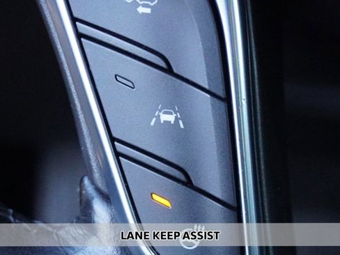 Used 2019 Cadillac XT5 Luxury image 5