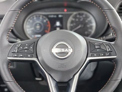 New 2025 Nissan Versa SR w/ Trunk Package image 12