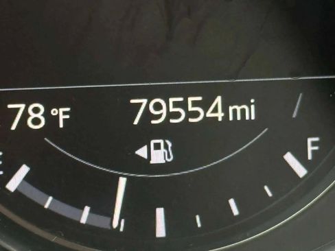 Used 2021 MAZDA CX-5 Carbon Edition image 22