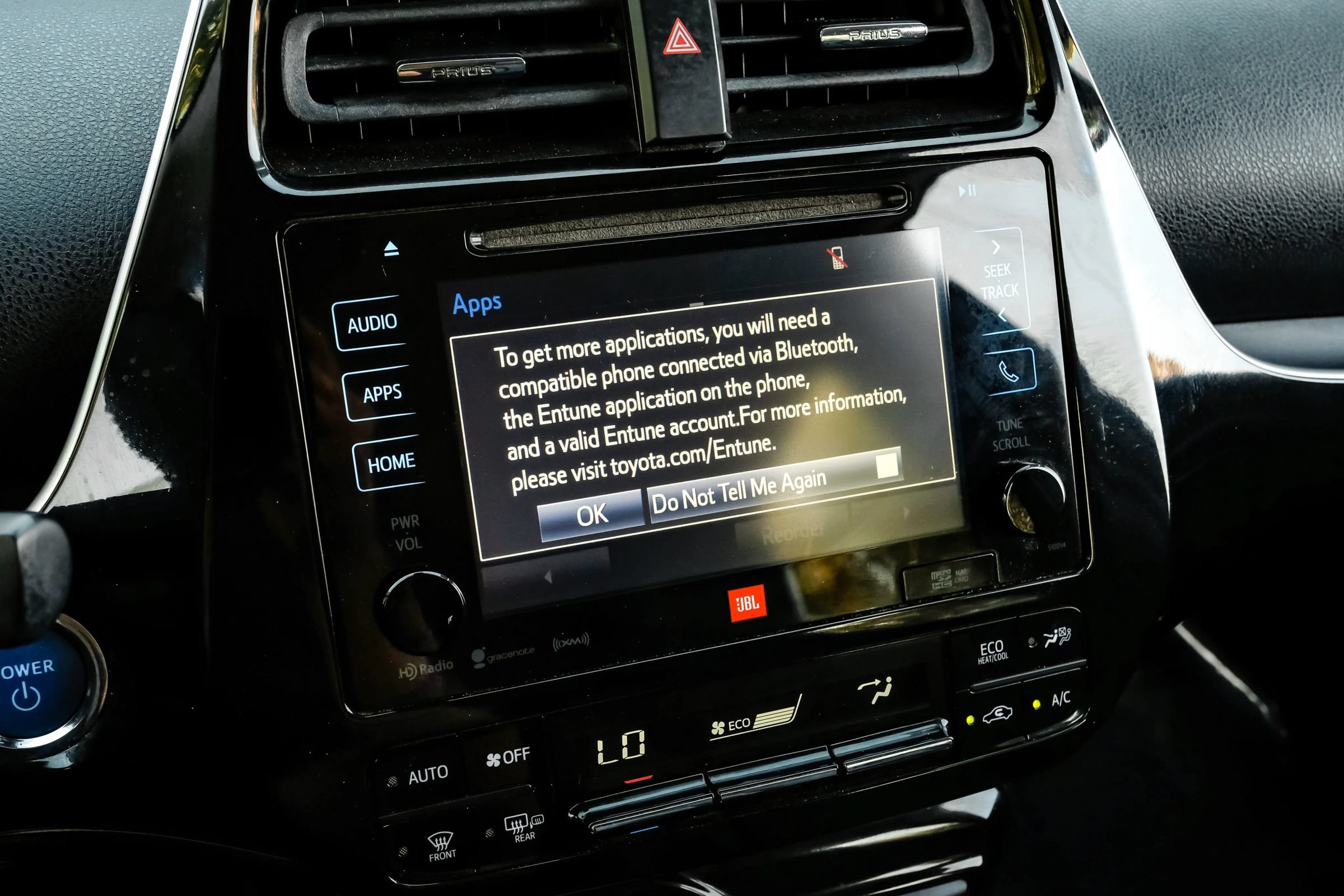 Used 2016 Toyota Prius Four Touring w/ Premium Convenience Package FWD image 32